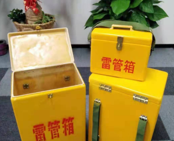 扎鲁特玻璃钢雷管箱有哪些特点